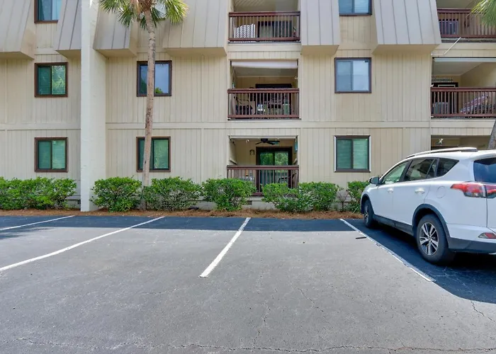 Hilton Head Condo Steps To Beach, Coligny Plaza!